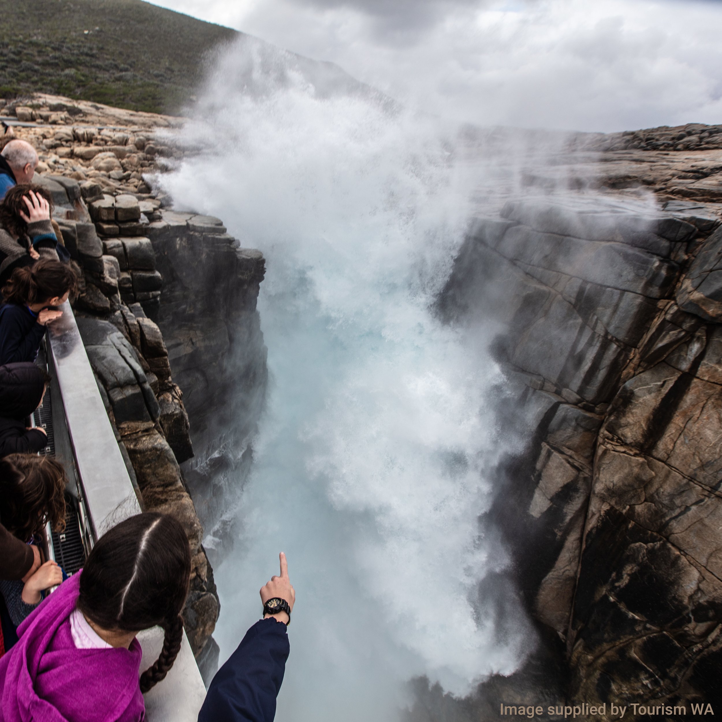 Nullarbor and Southern Ocean Tour — photo 4